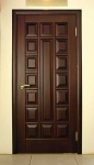 Межкомнатная дверь из массива сосны  «Шоколад»